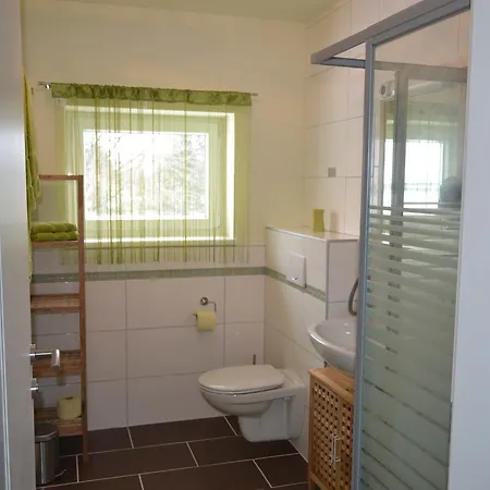 Gastezimmer Gerlinde فندق مبيت وإفطار
