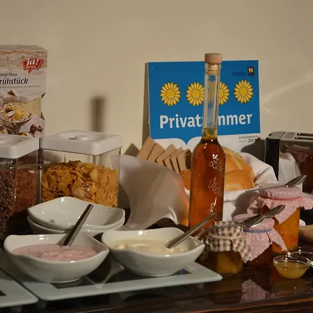 فندق مبيت وإفطار Gastezimmer Gerlinde 3*