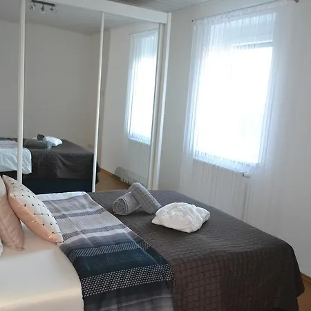 فندق مبيت وإفطار Gastezimmer Gerlinde Schwarzau am Steinfelde