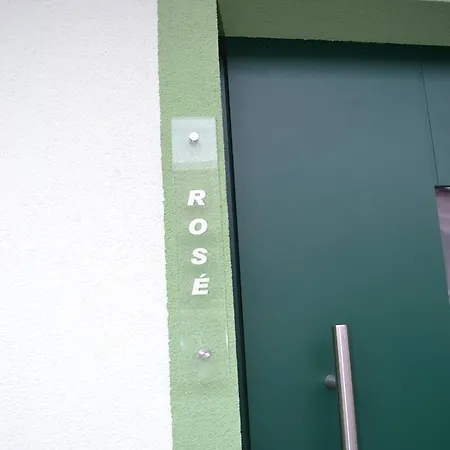 فندق مبيت وإفطار Gastezimmer Gerlinde Schwarzau am Steinfelde